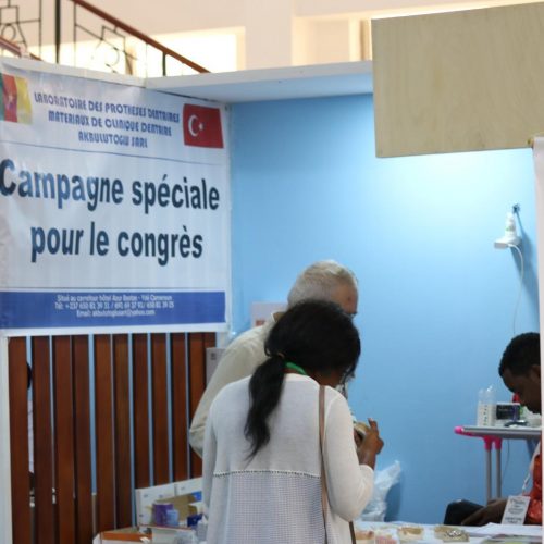 Salon dentaire d'Afrique Centrale 06 - 2ème édition Salon dentaire d'Afrique Centrale 06 - 2ème édition
