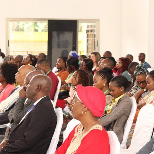 Salon dentaire d'Afrique Centrale 09- 2ème édition Salon dentaire d'Afrique Centrale 09- 2ème édition