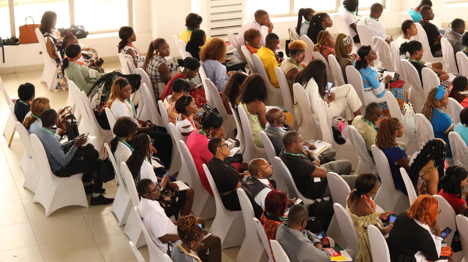 Pourquoi participer au Salon Dentaire d’Afrique Centrale ?